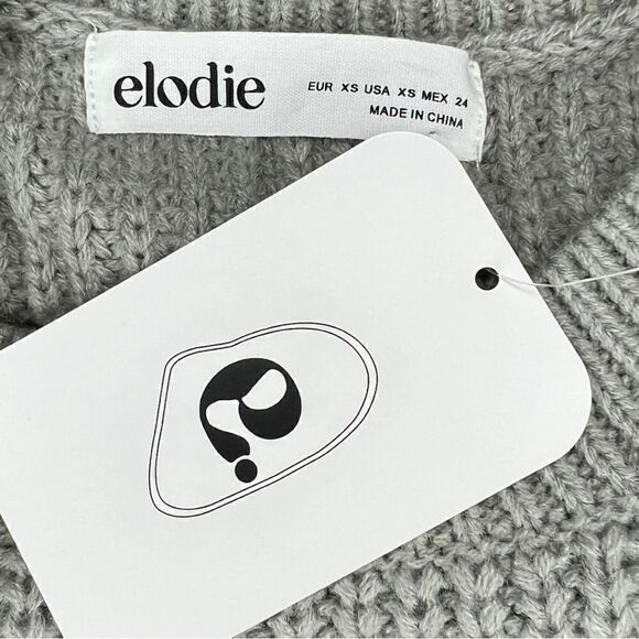 Elodie Crewneck Cropped Sweater in Light Gray - Picture 2 of 6